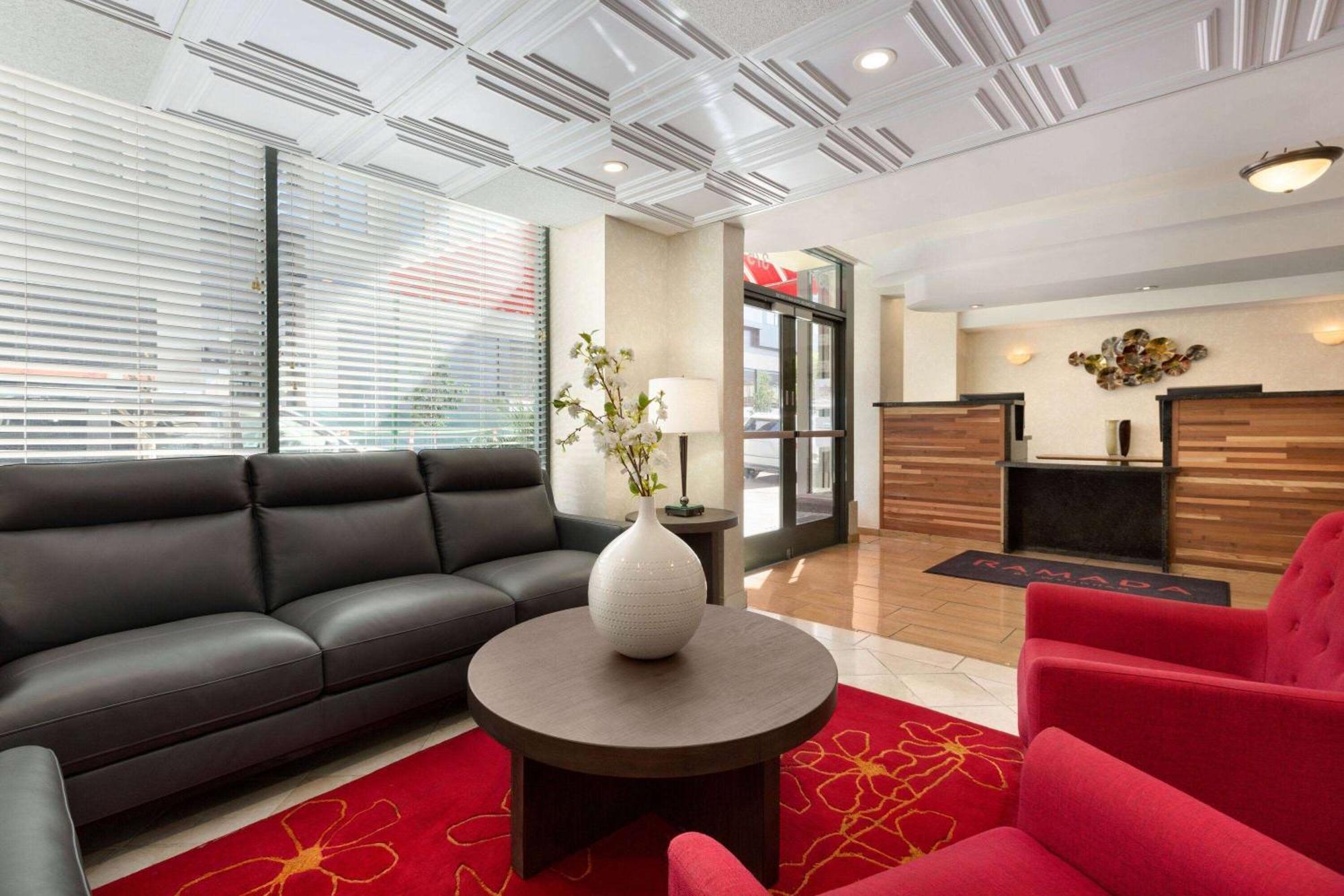 Ramada By Wyndham Oakland Downtown City Center Exteriér fotografie