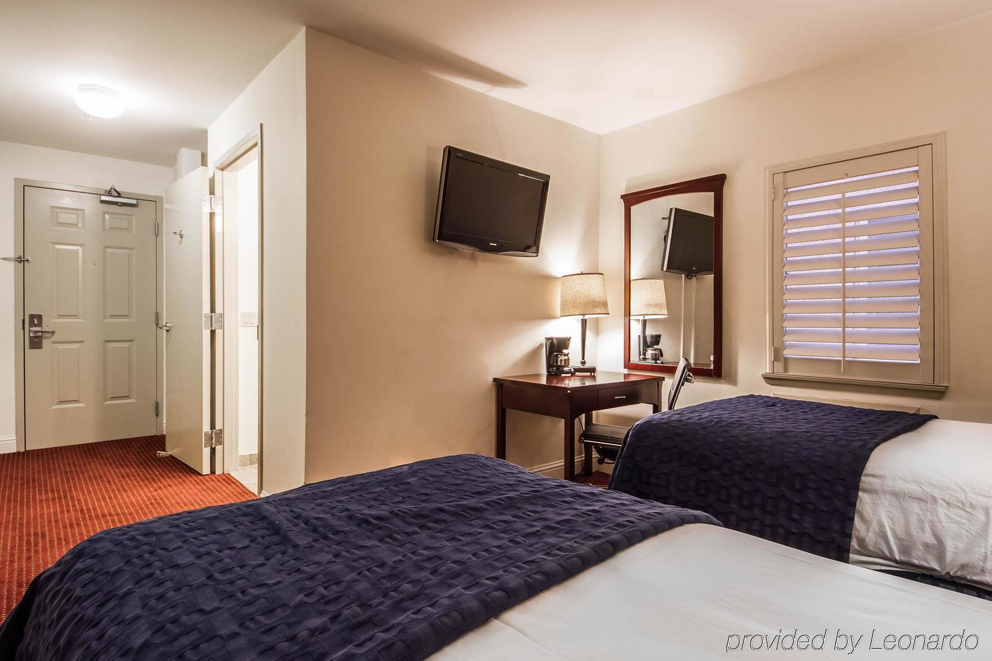 Ramada By Wyndham Oakland Downtown City Center Exteriér fotografie