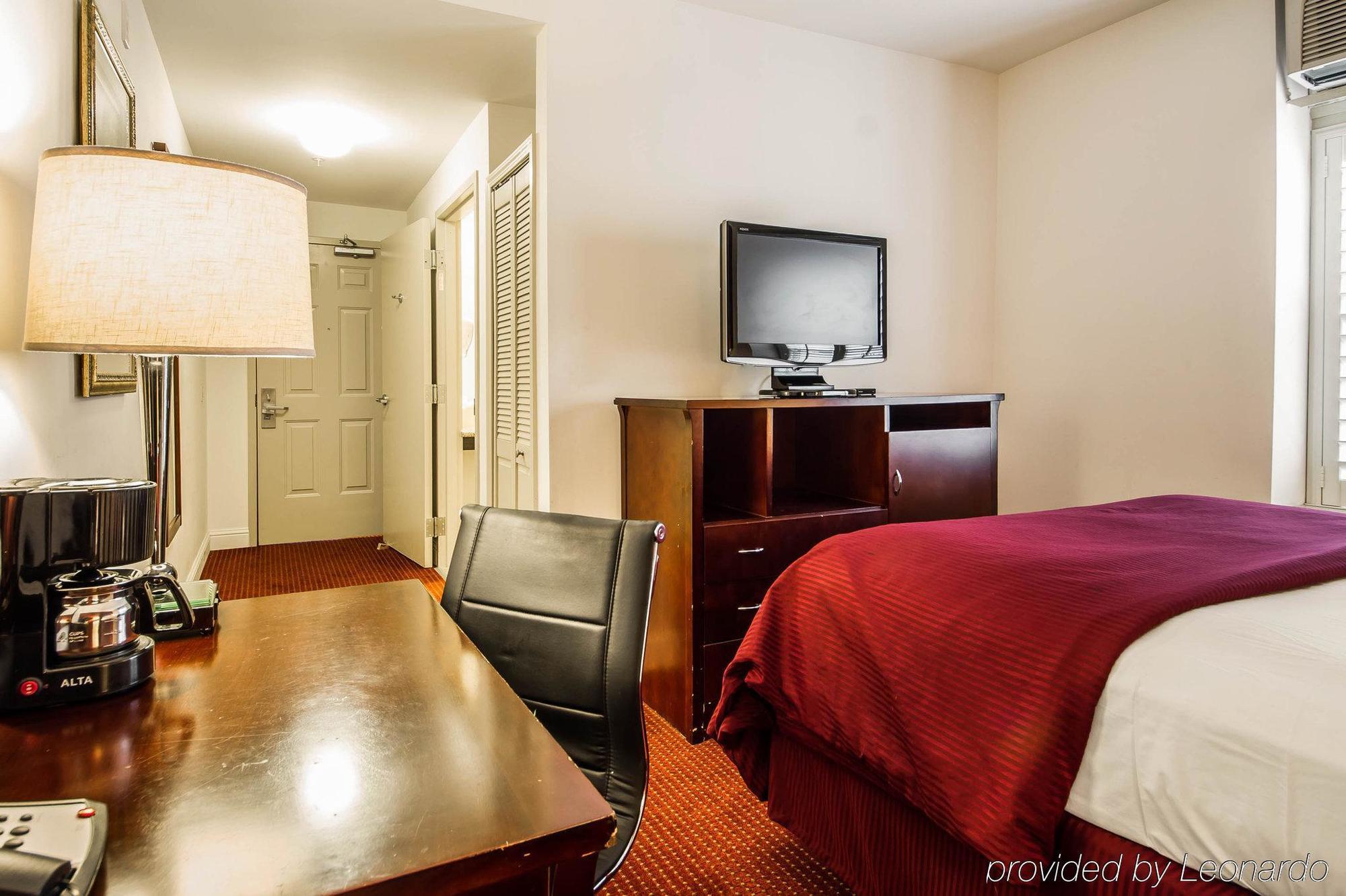 Ramada By Wyndham Oakland Downtown City Center Exteriér fotografie